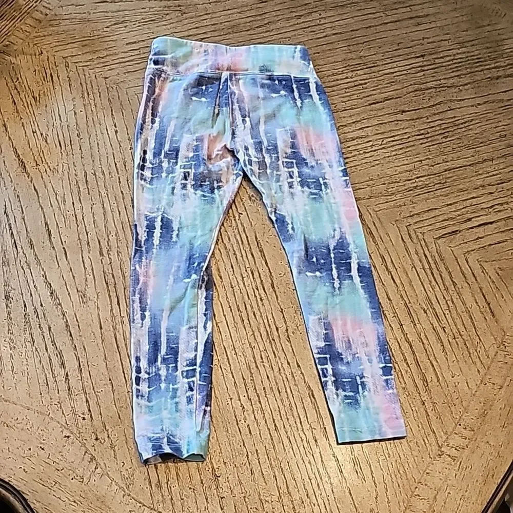 Girls Tie Dye leggings size 6 Justice